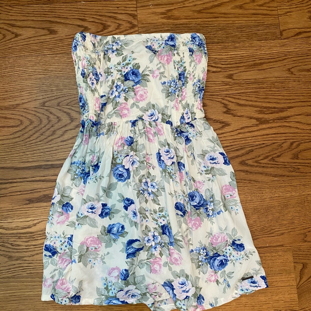 Abercrombie & Fitch dress